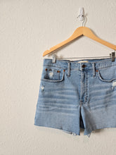 Load image into Gallery viewer, Madewell High Rise Denim Shorts (30)
