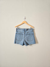 Load image into Gallery viewer, Madewell High Rise Denim Shorts (30)
