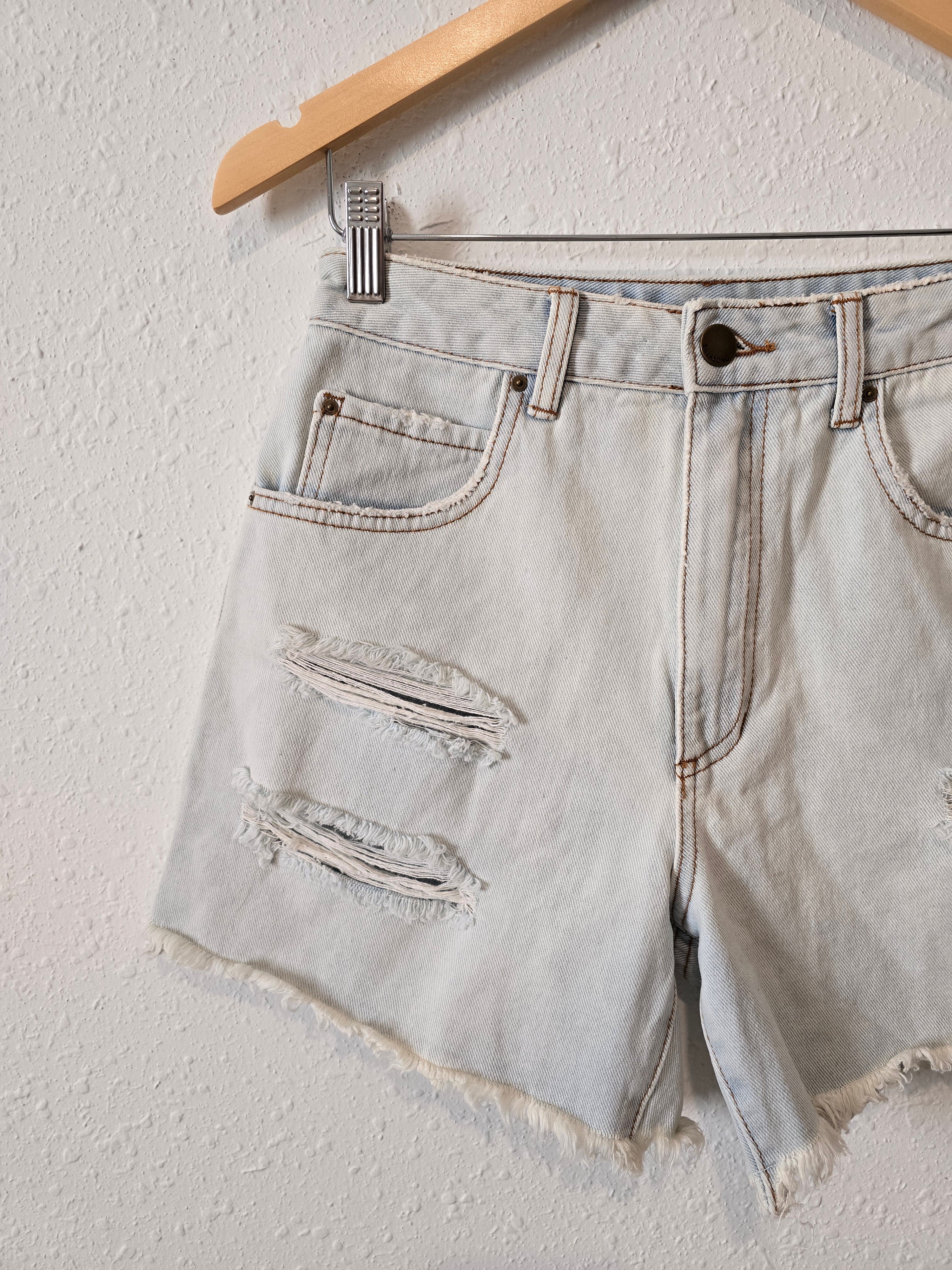 NEW Billabong Light Wash Shorts (27)