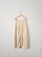 Load image into Gallery viewer, Button Up Tiered Maxi Skirt (M)
