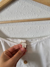 Load image into Gallery viewer, White Eyelet Crop Top (L)
