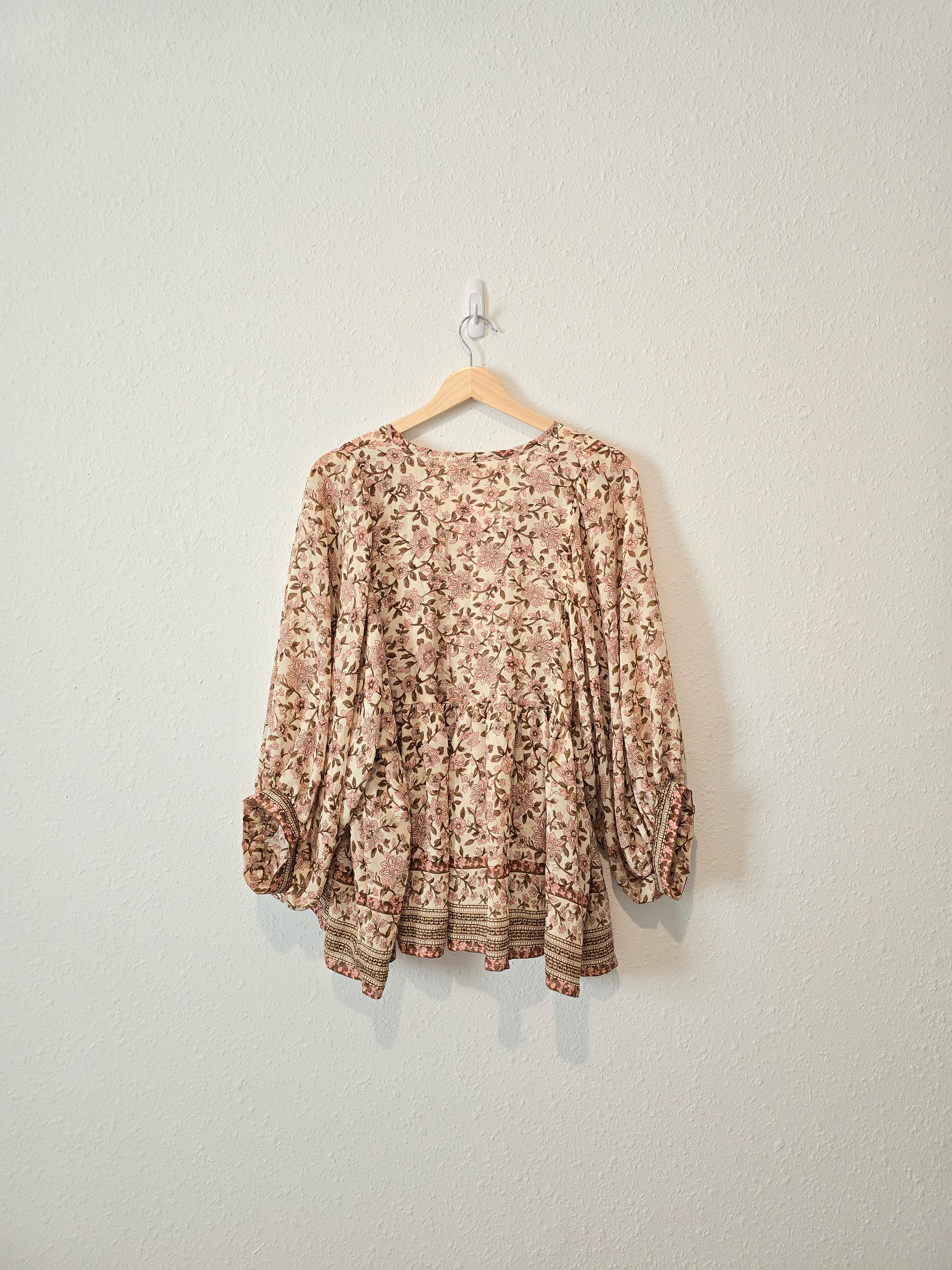 NEW Floral Puff Sleeve Top (L)