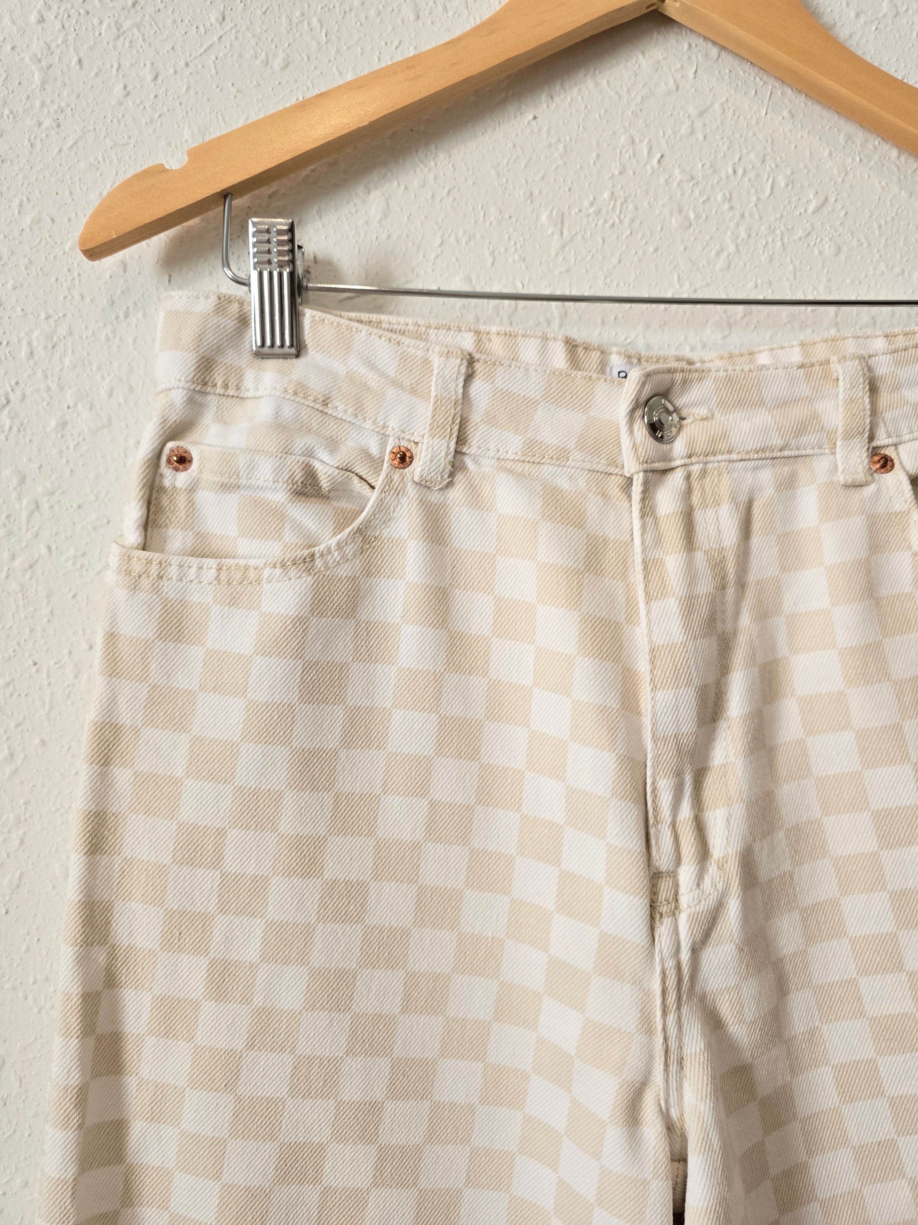 Neutral Checkered Straight Jeans (6)