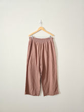 Load image into Gallery viewer, Brown Wide Leg Gauze Pants (1X)
