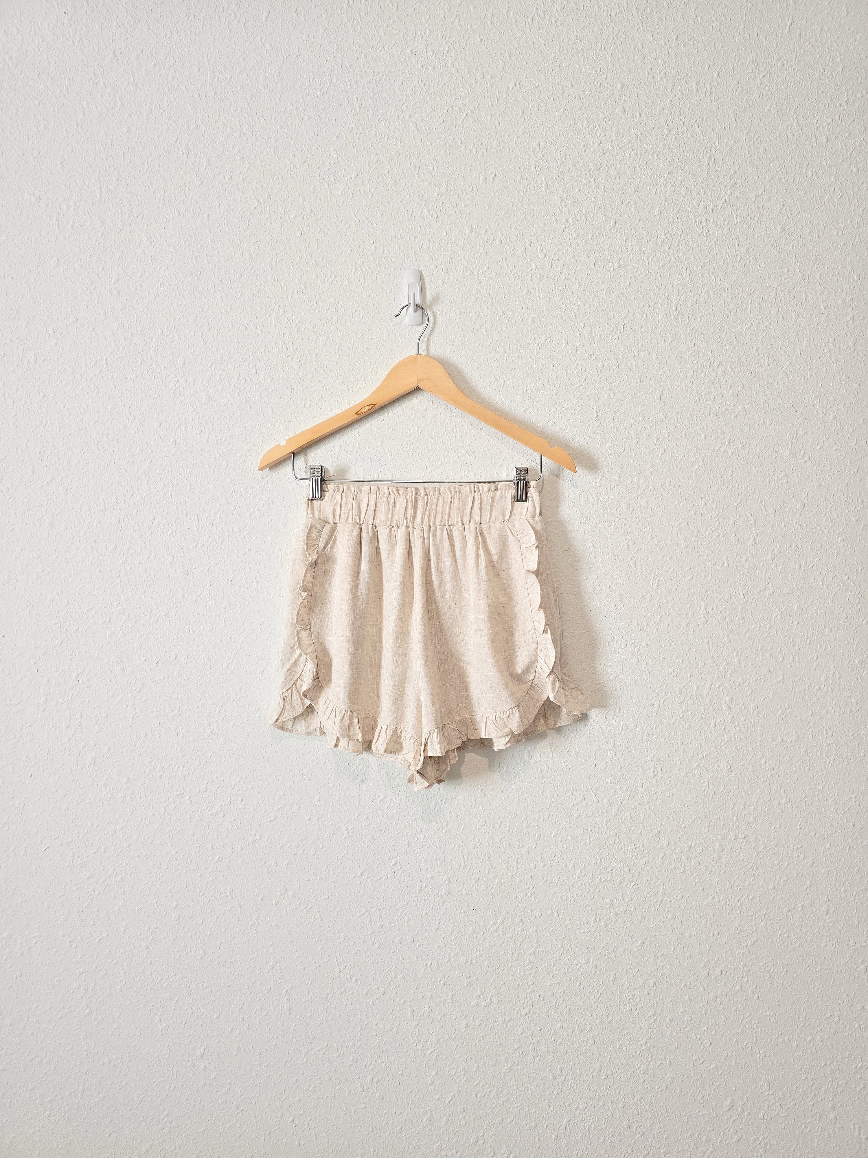 Oat Linen Blend Ruffle Shorts (S)