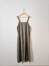 Load image into Gallery viewer, Olive Wide Leg Linen Jumpsuit (S)
