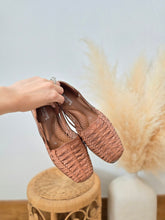 Load image into Gallery viewer, Brown Handwoven Leather Flats (7.5)
