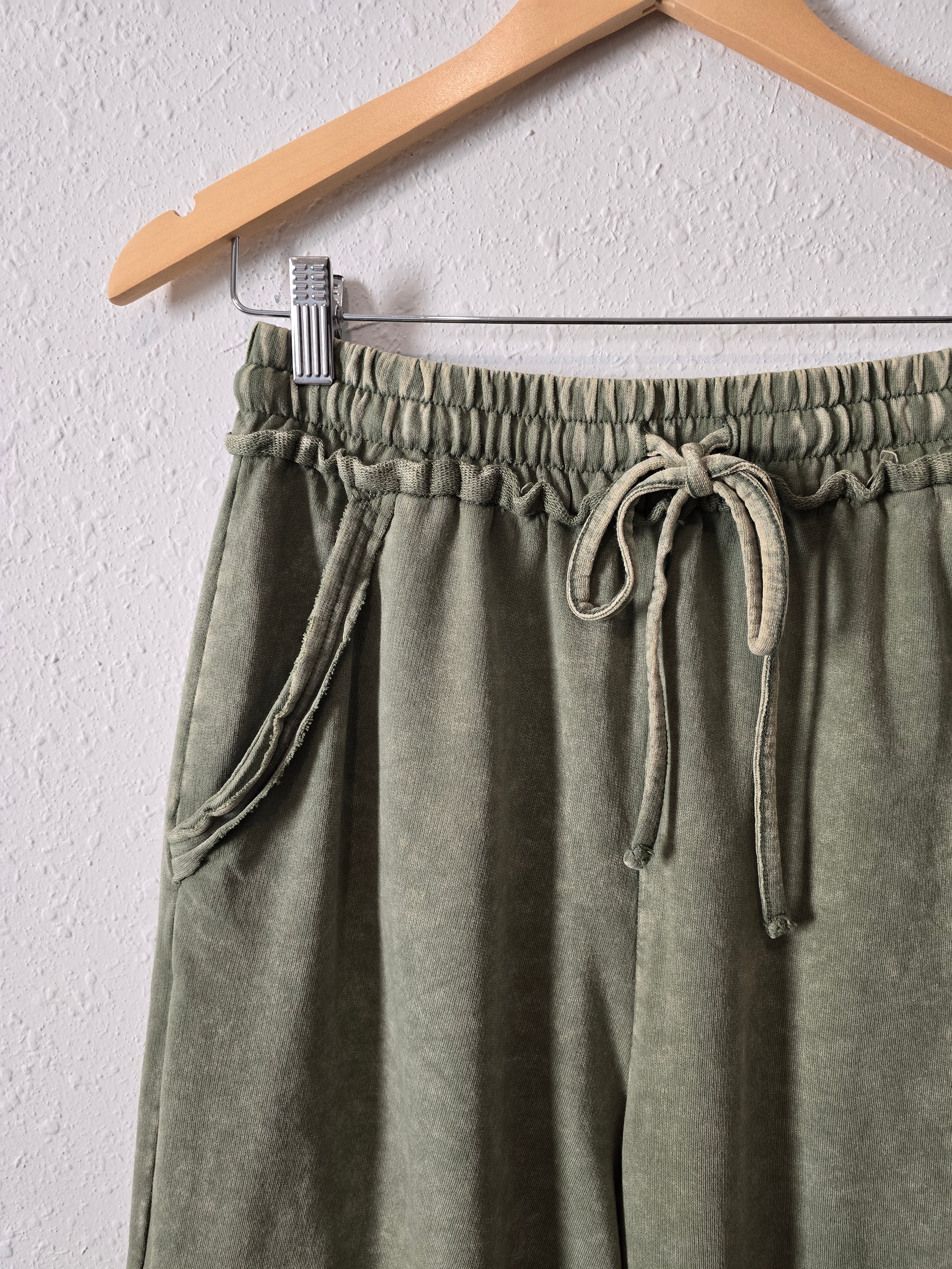 Green Wide Leg Crop Pants (M)