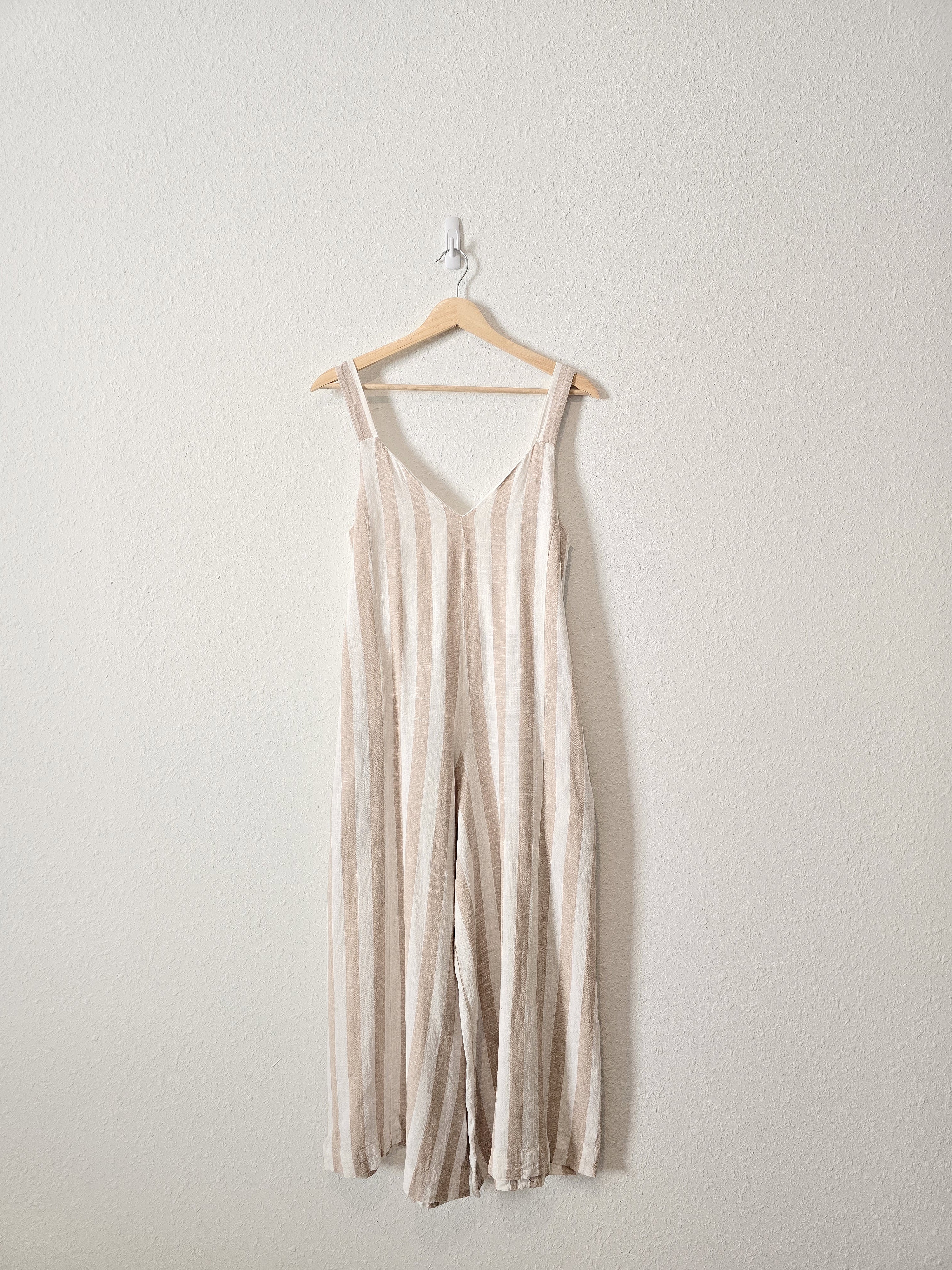 Wide Leg Linen Blend Jumpsuit (4)