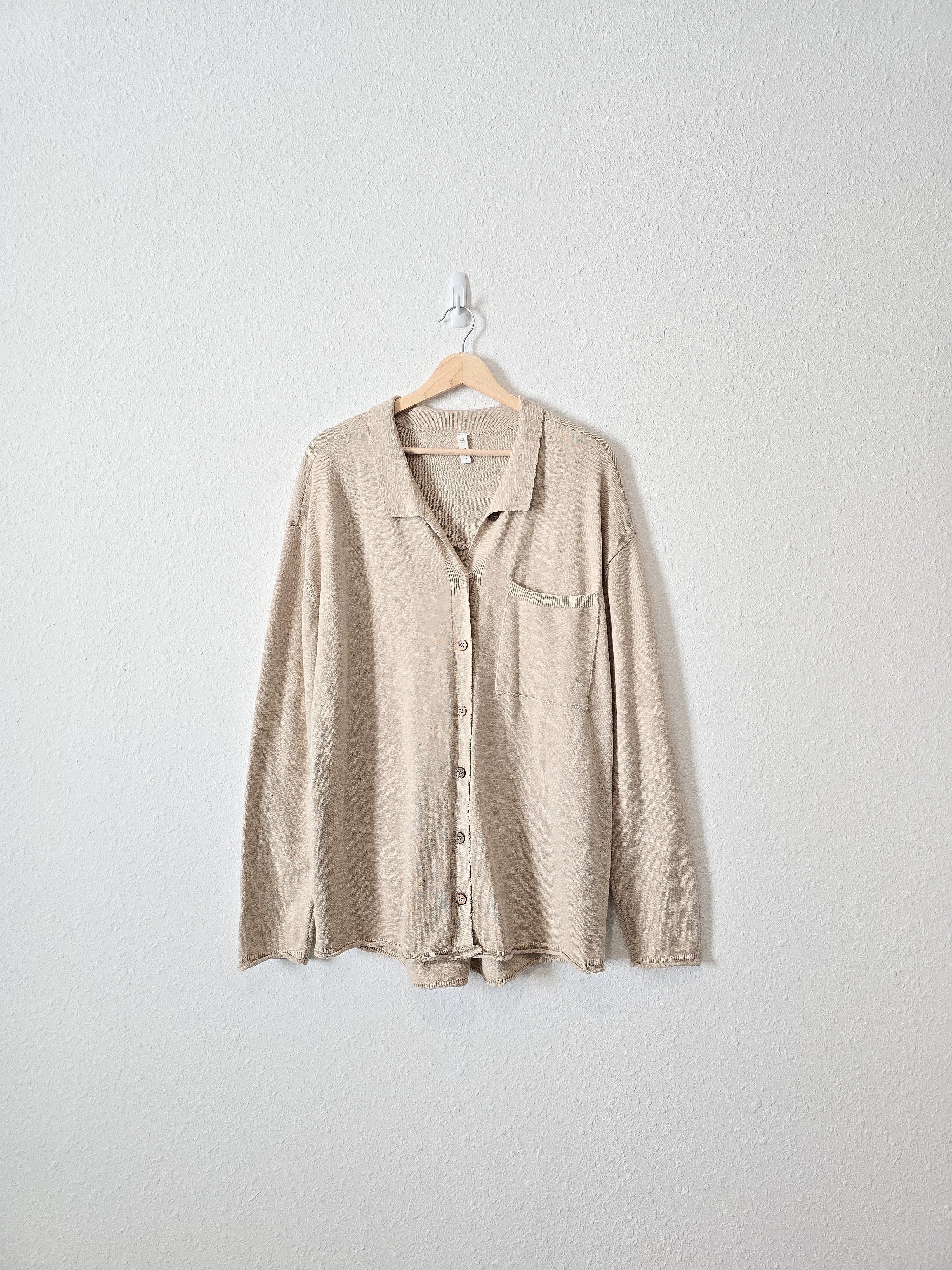 Wishlist Oversized Knit Button Up (M/L)