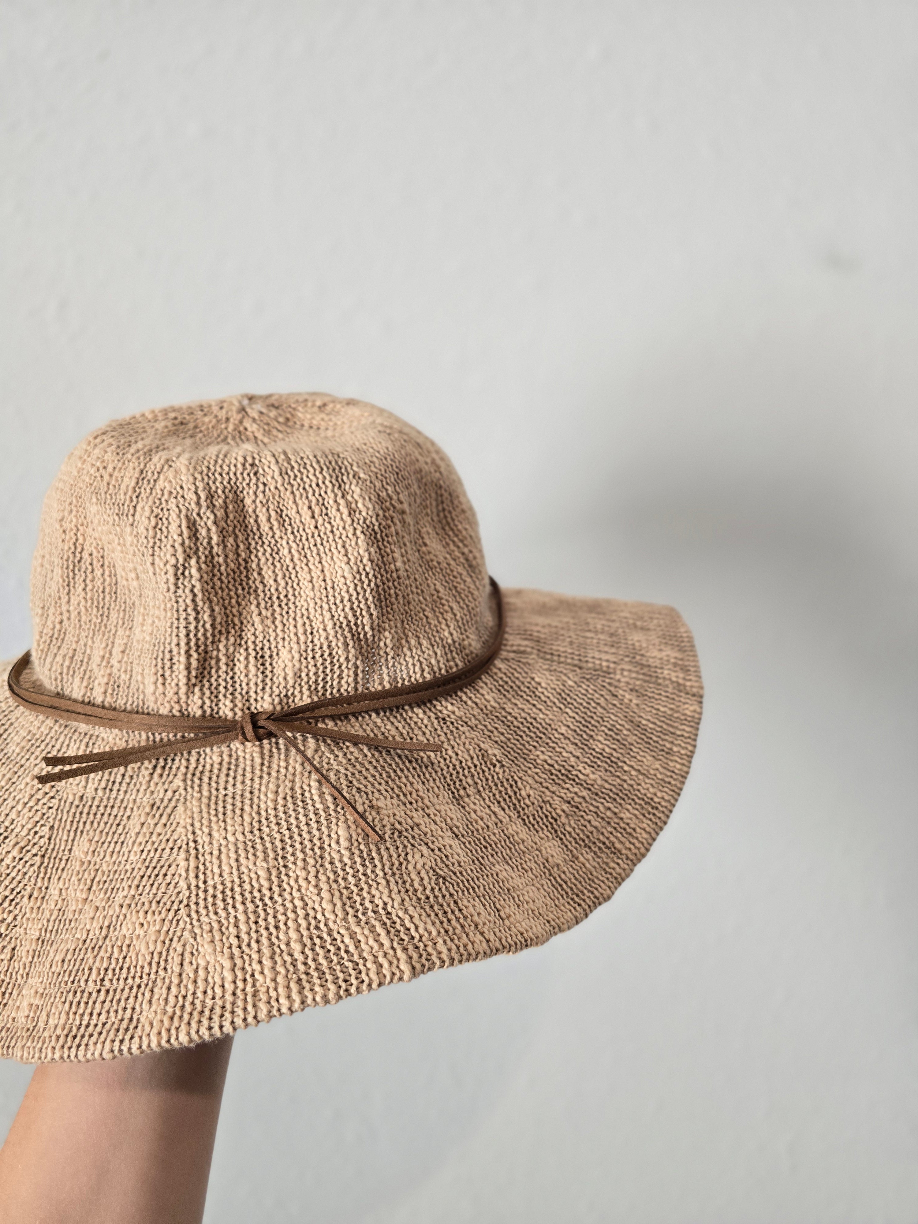 Abercrombie & Fitch Floppy Hat