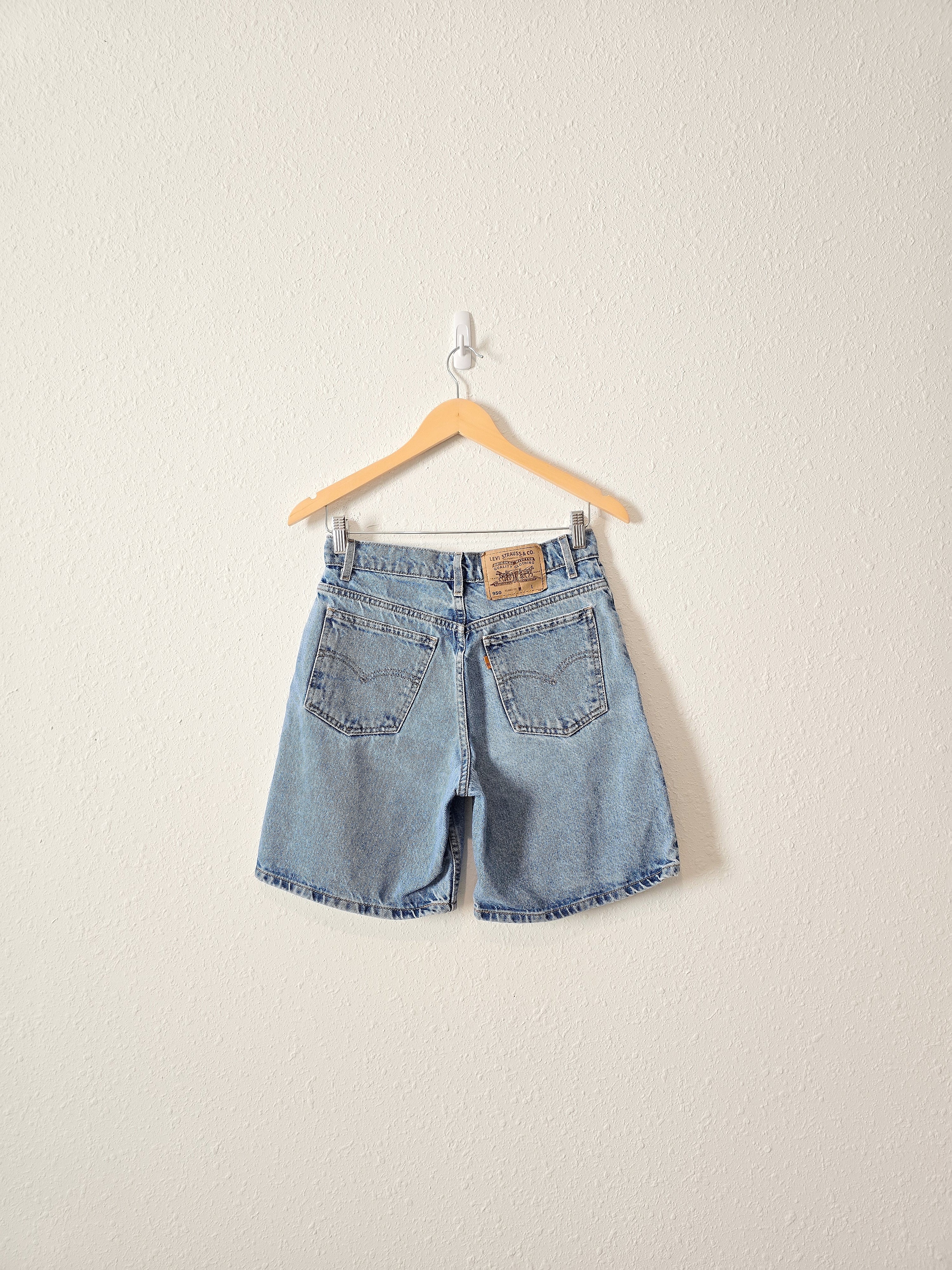 Vintage '94 Levi's Denim Shorts (26/27)