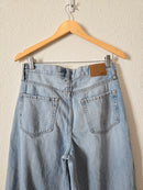 Light Wash Wide Leg Jeans (8)