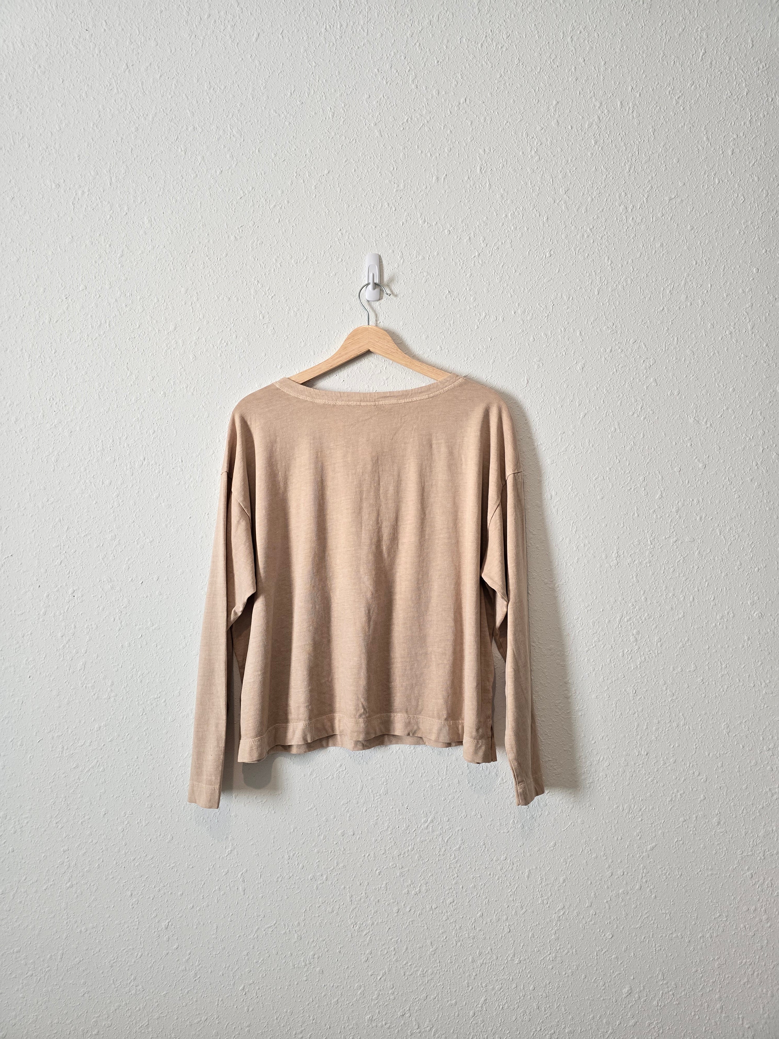 Neutral Long Sleeve Henley Tee (L)