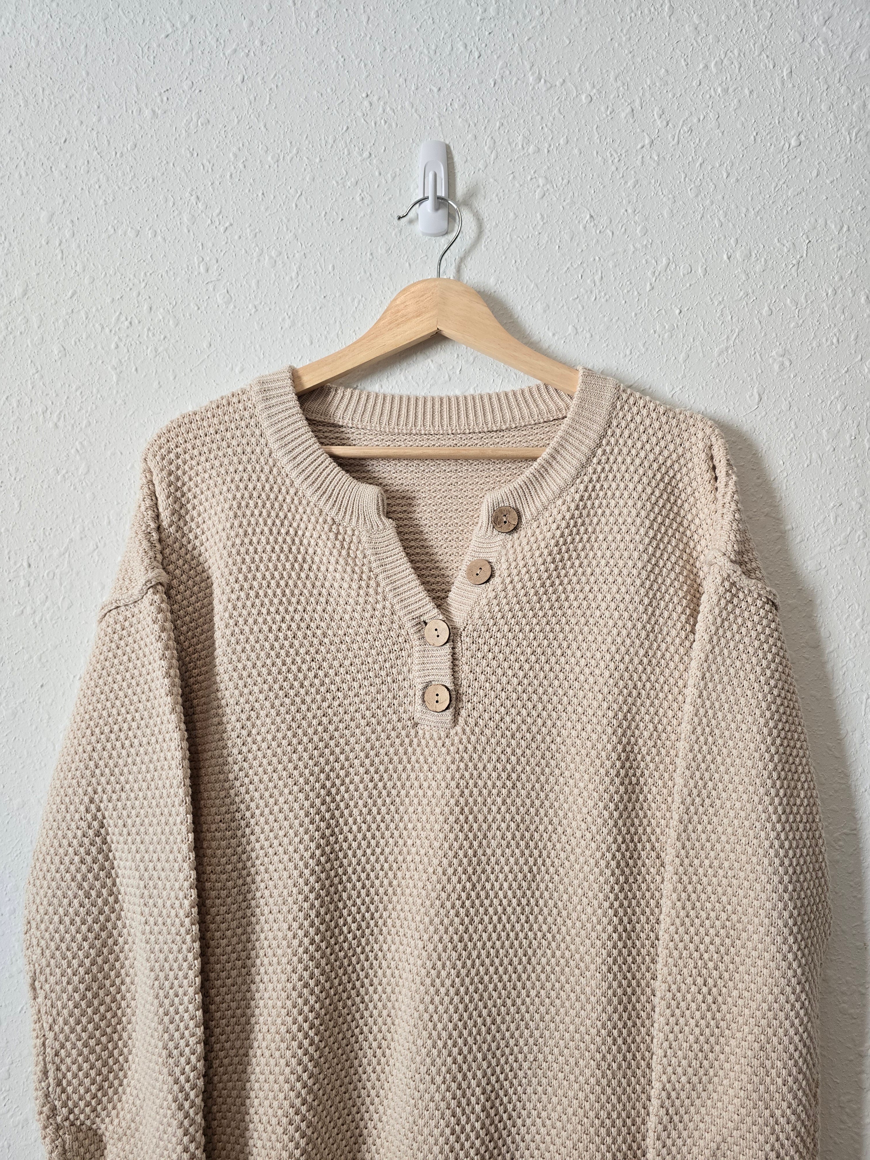 Oversized Waffle Henley Sweater (S)