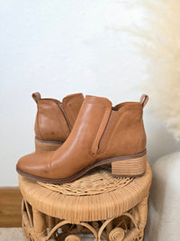 Korks Brown Ankle Booties (7.5)