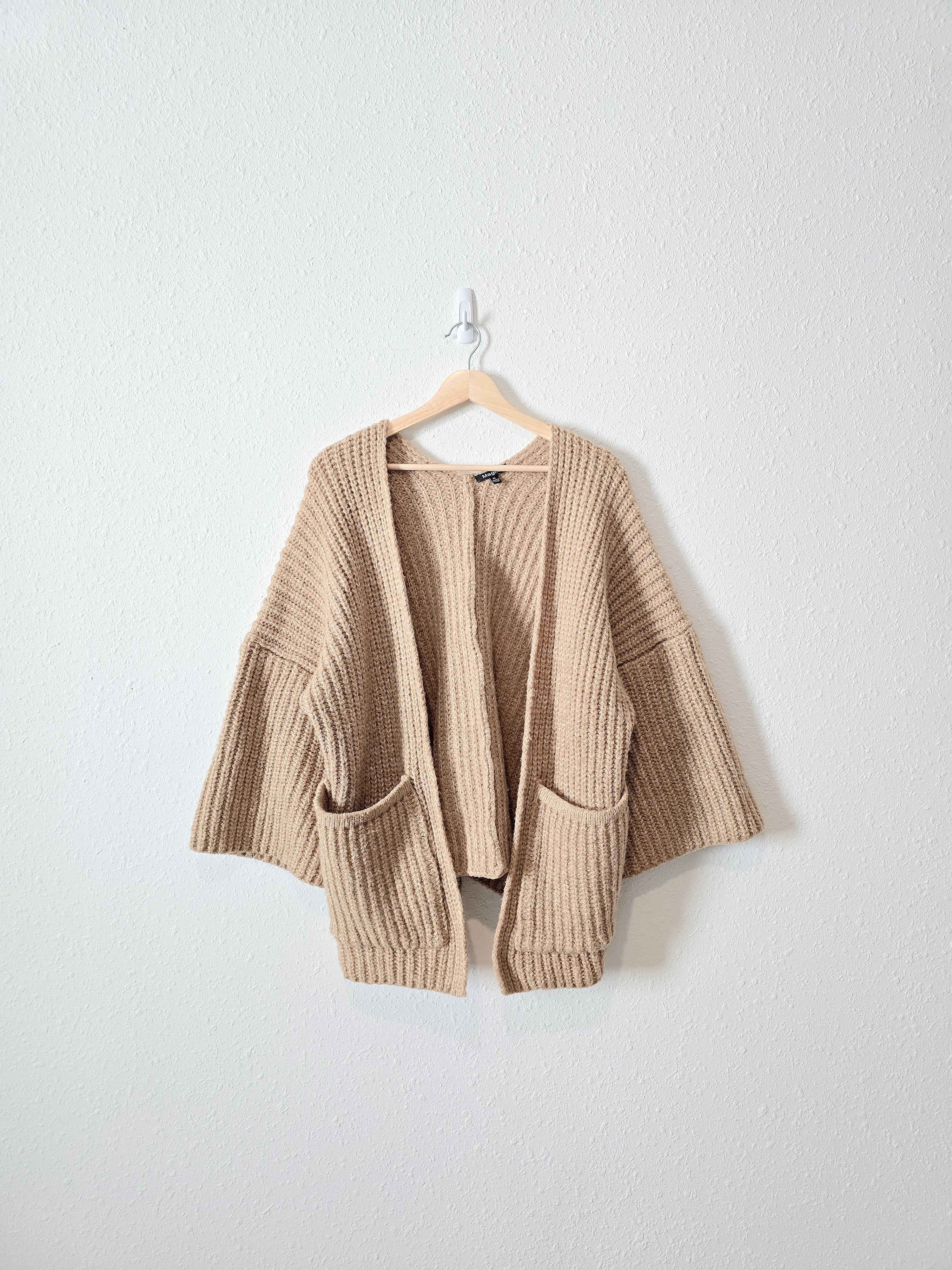 Chunky Knit Slouchy Cardigan (XL)