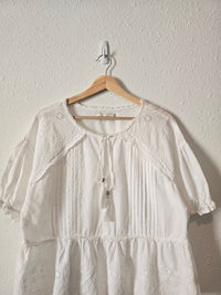 White Floral Eyelet Blouse (XL)