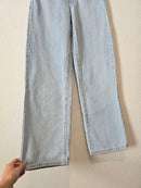 Levi's High Waisted Straight Jeans (24)