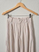 Abercrombie Striped Linen Crop Pants (XXS)