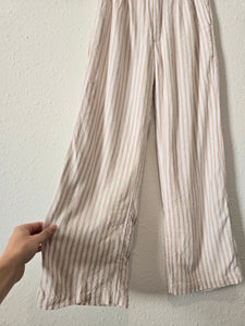 Abercrombie Striped Linen Crop Pants (XXS)