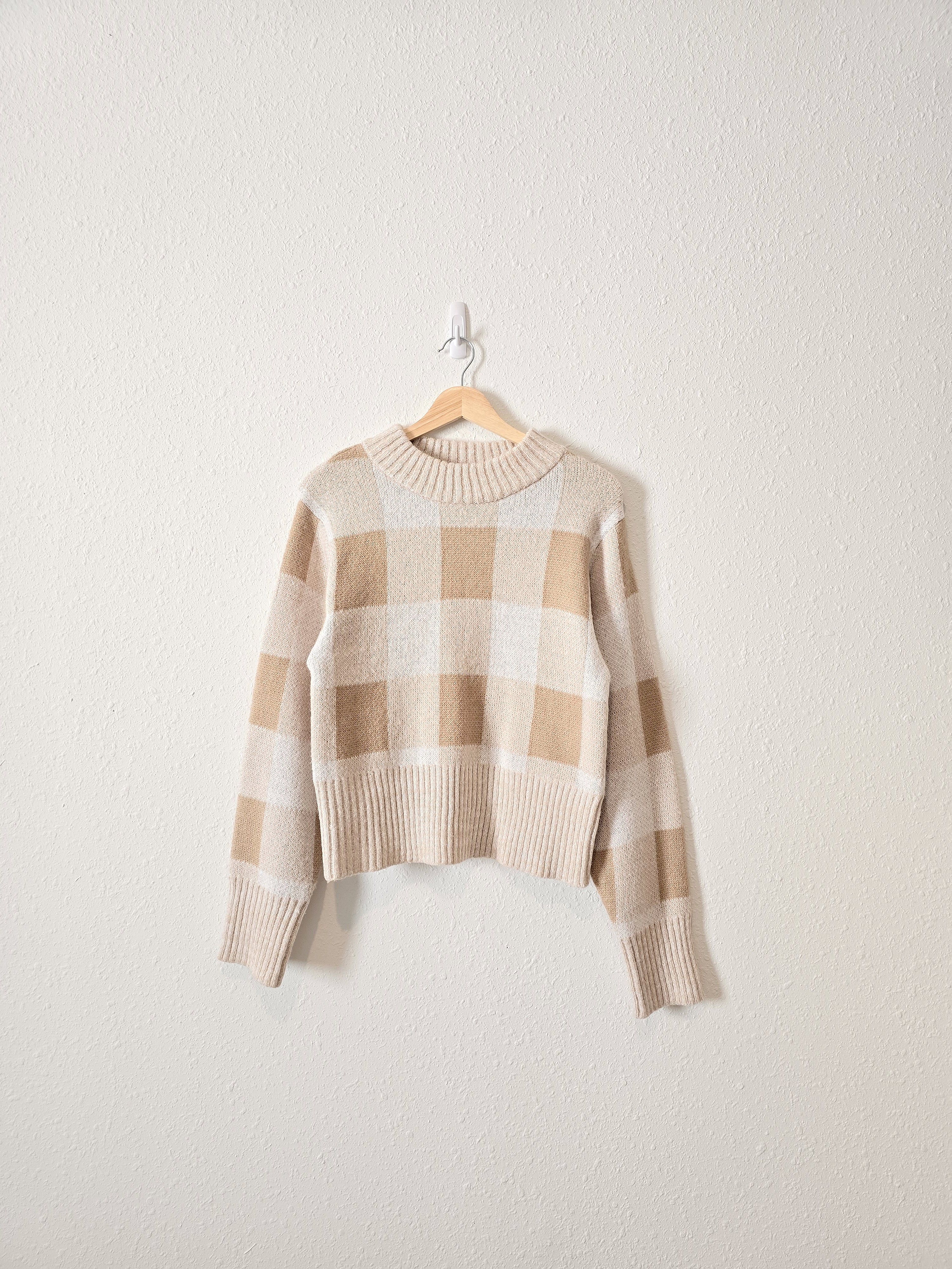 Neutral Checkered Knit Sweater (L)