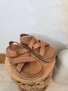 Chaco Brown Sandals (8)