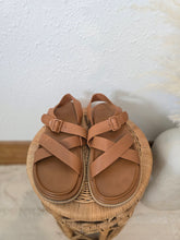 Load image into Gallery viewer, Chaco Brown Sandals (8)
