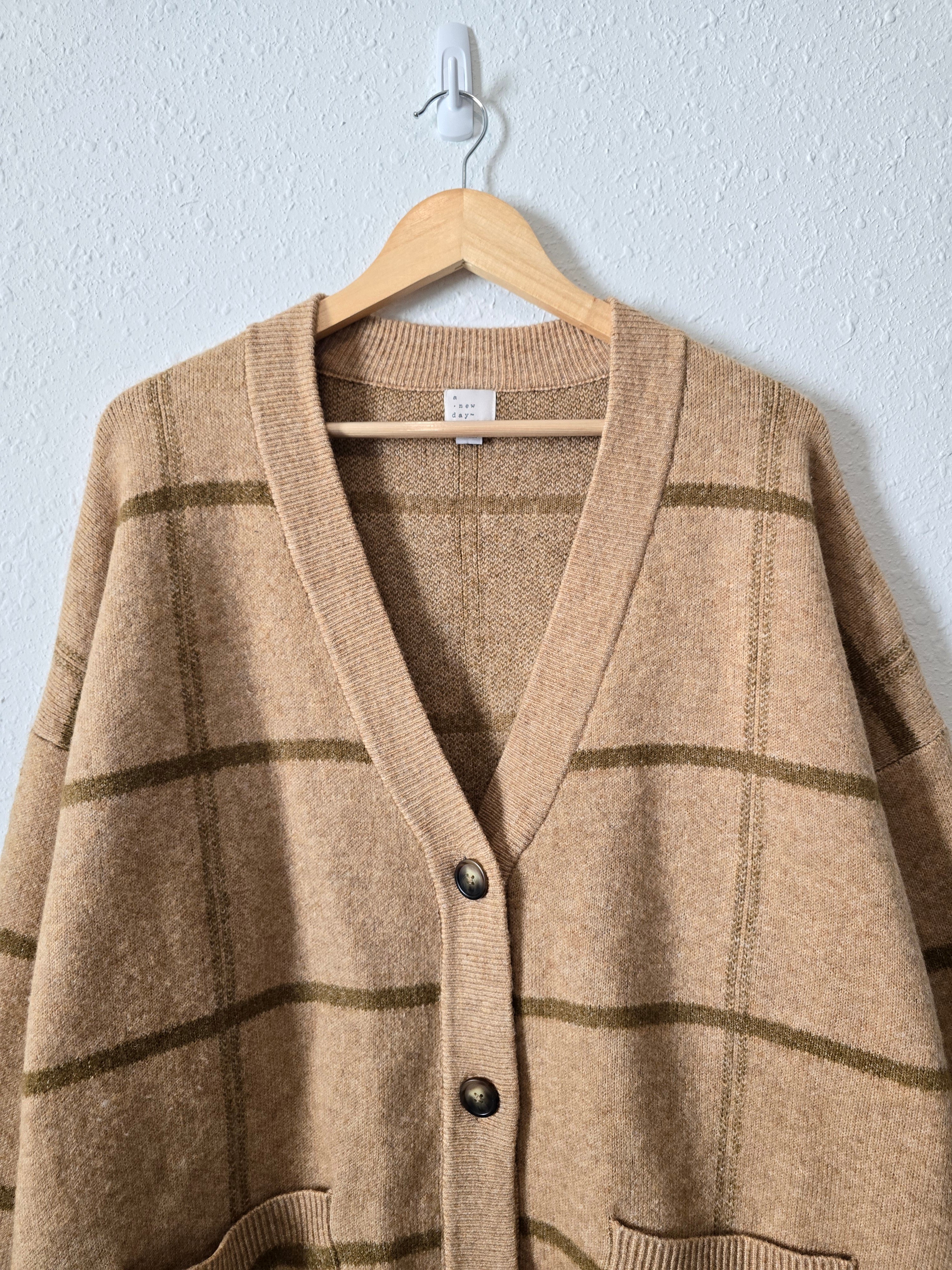 Oversized Checkered Cardigan (XL)