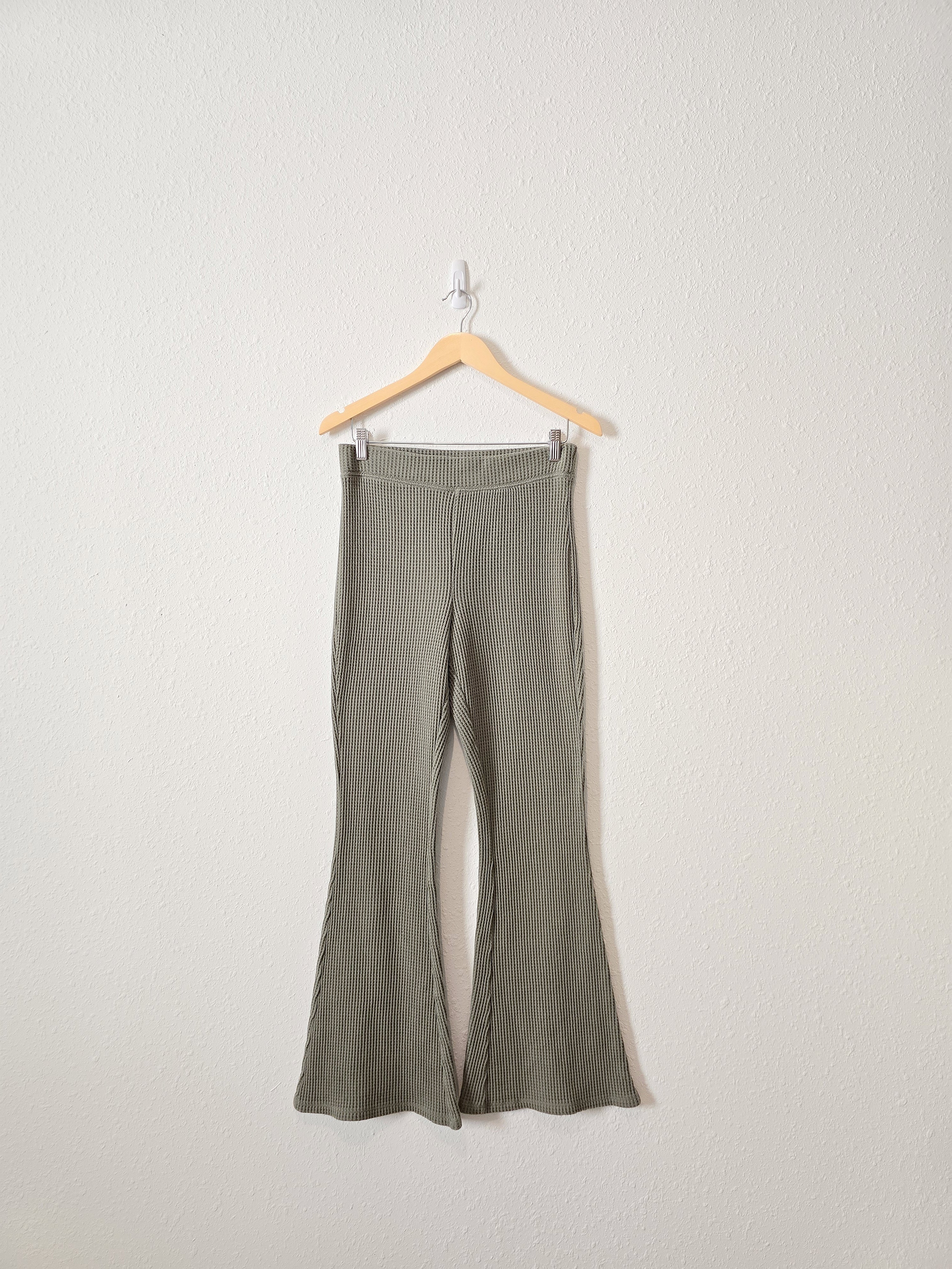 Aerie Green Waffle Flare Pants (M)