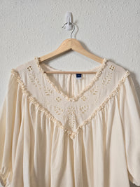 Cream Floral Eyelet Blouse (2X)