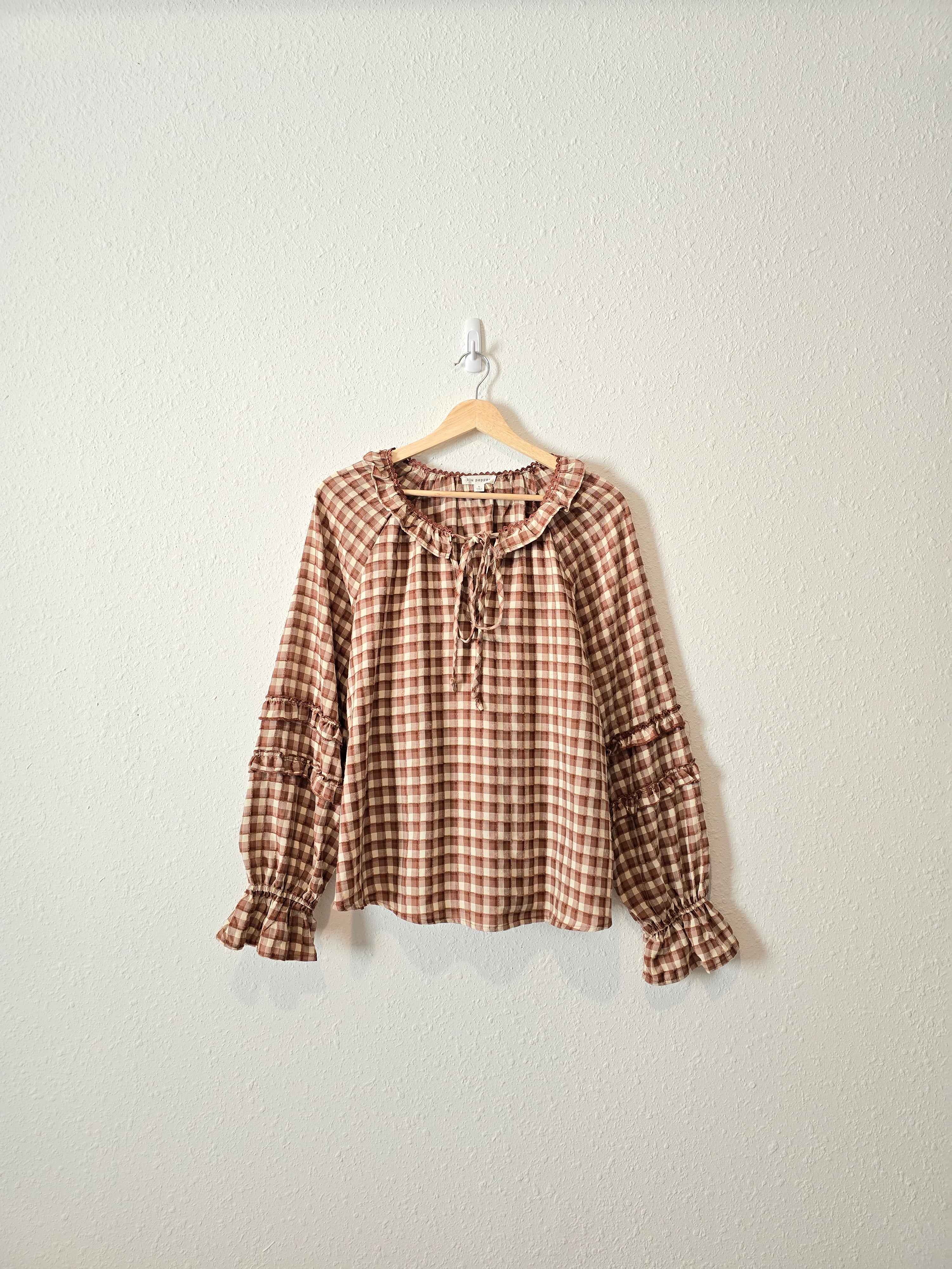 Blu Pepper Checkered Puff Sleeve Top (L)