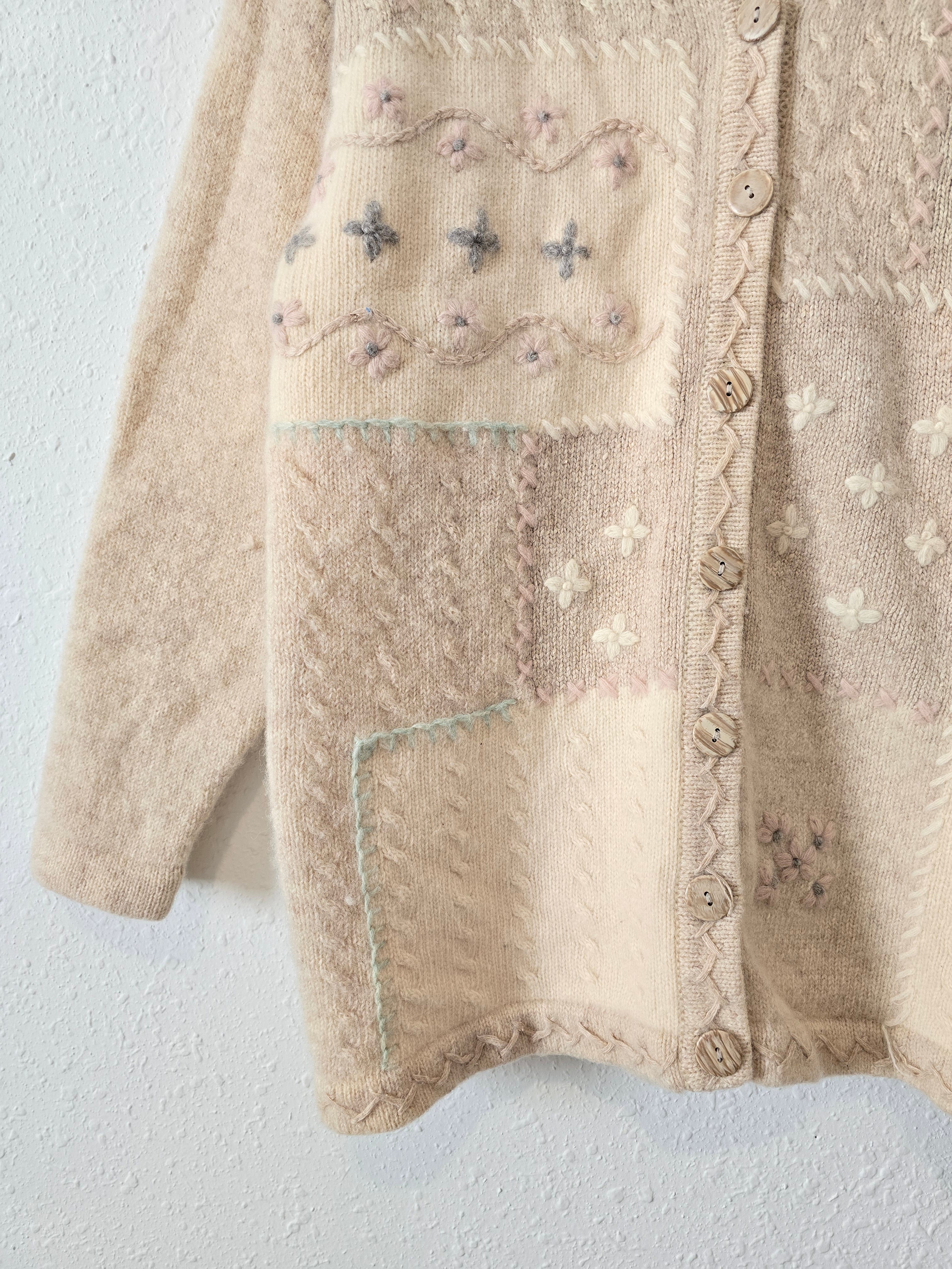 Vintage Embroidered Wool Sweater (S)