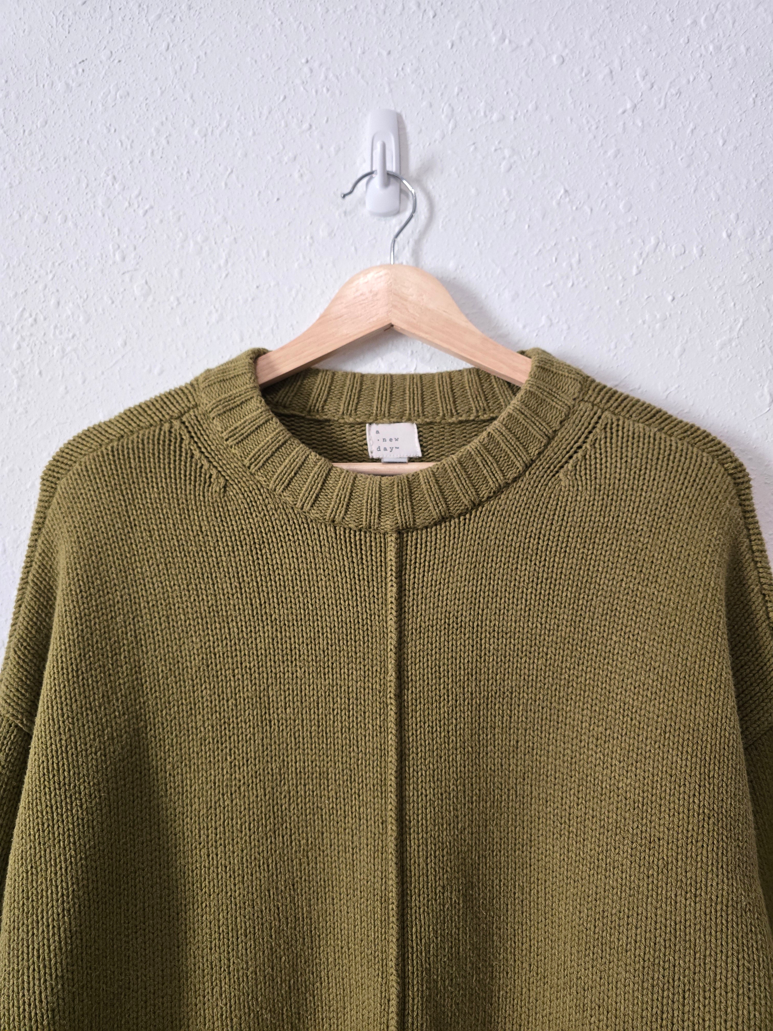 Green Ribbed Knit Sweater (M)