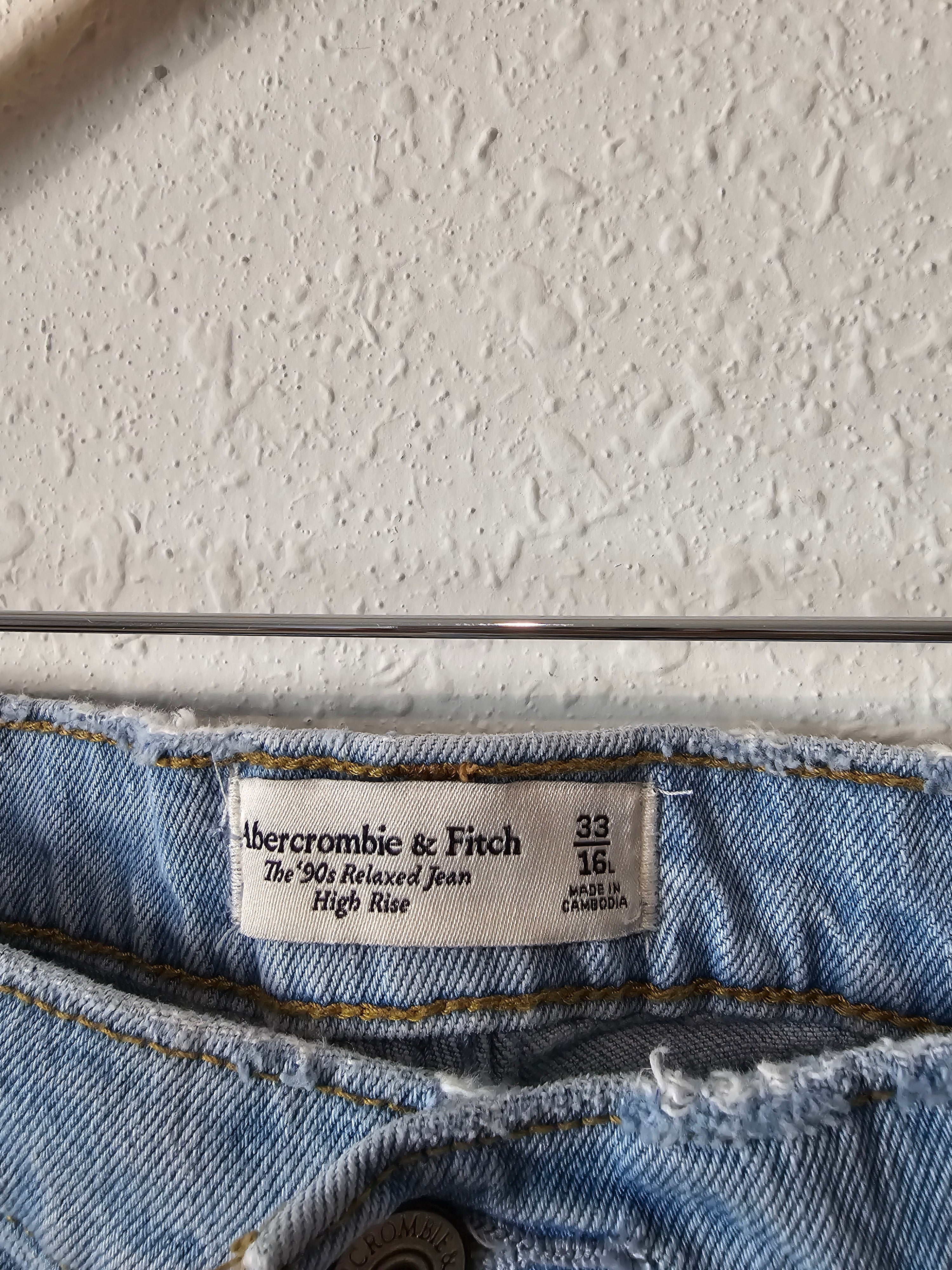 Abercrombie 90s Relaxed Jeans (33/16L)