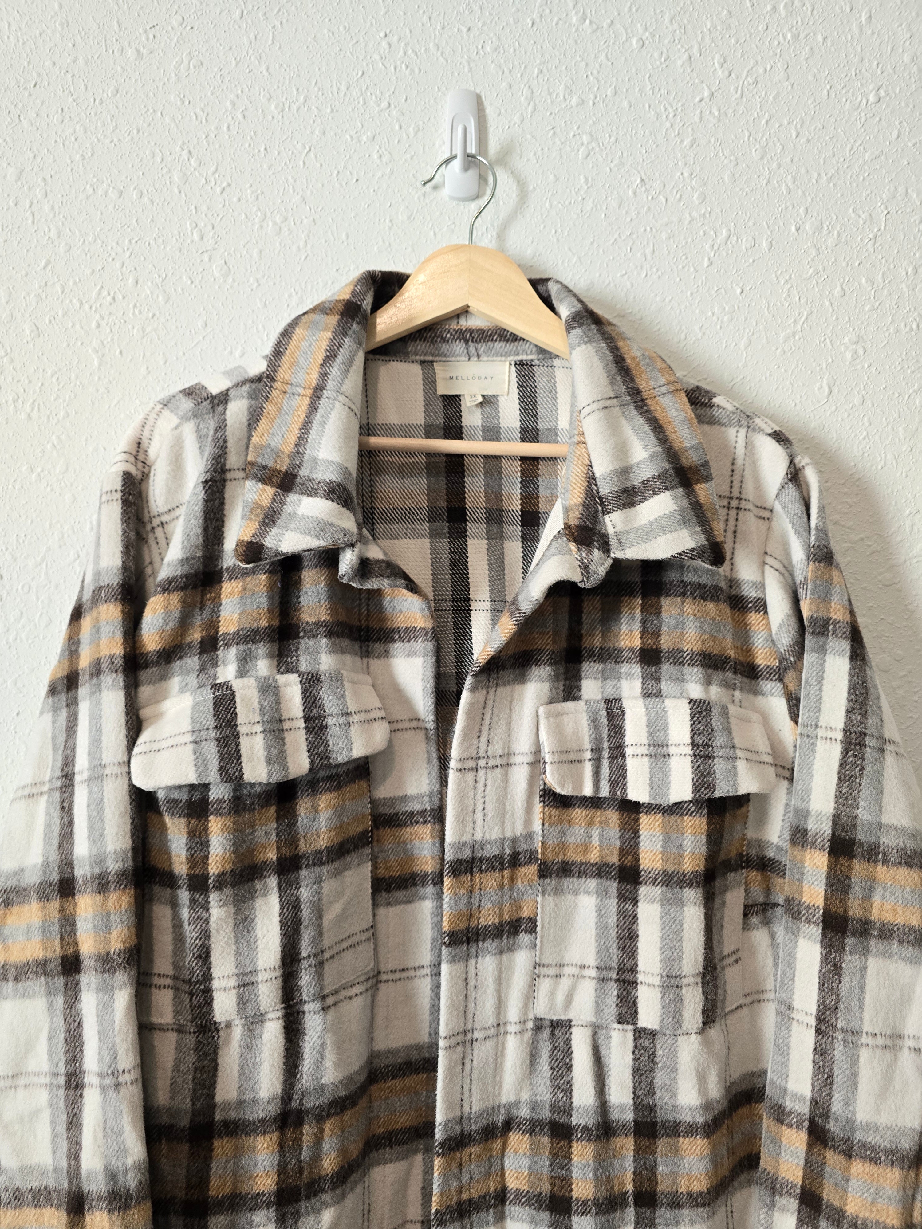 Melloday Plaid Open Shacket (2X)