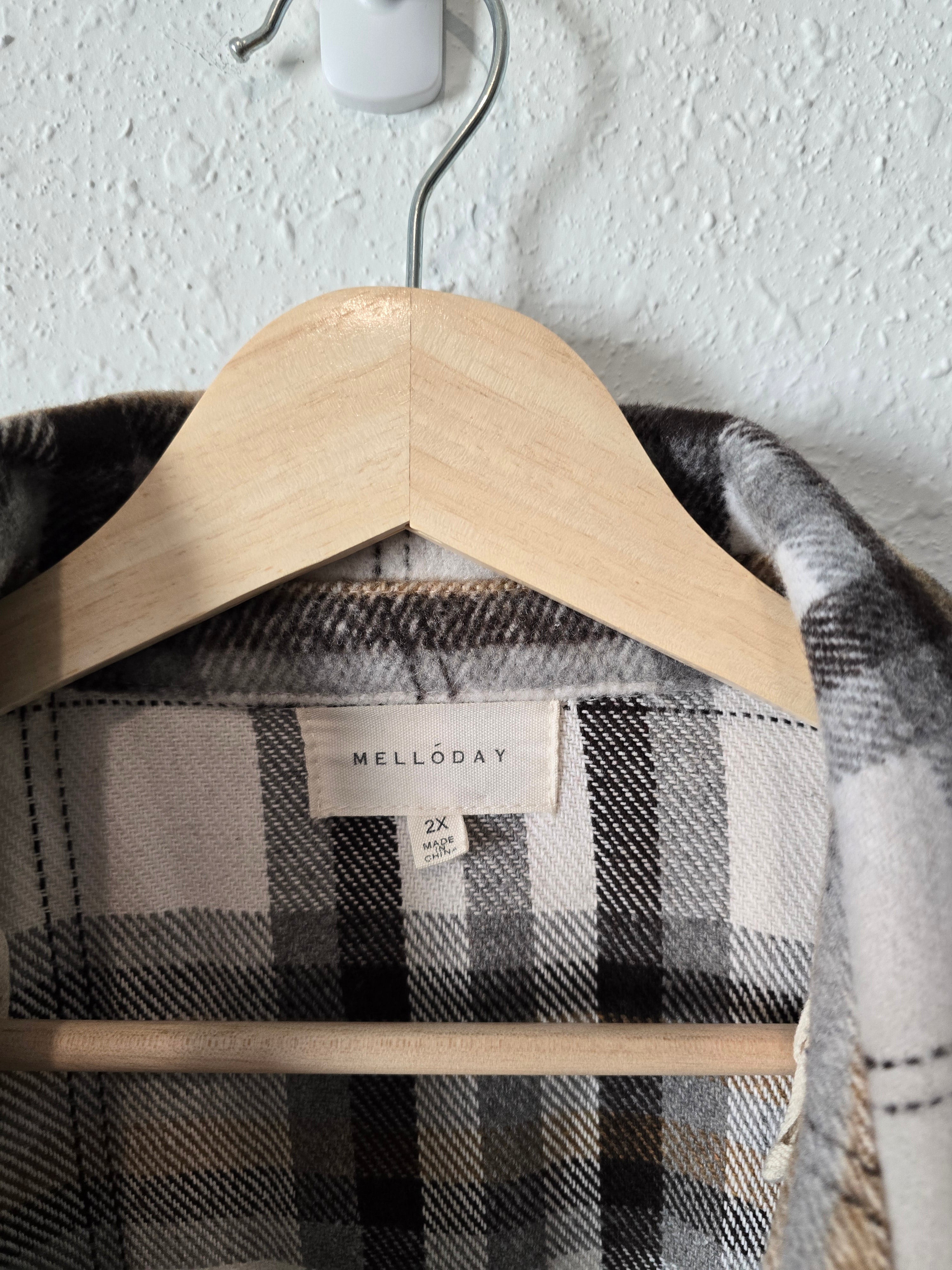 Melloday Plaid Open Shacket (2X)