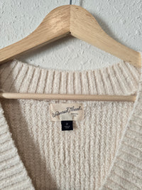 Cable Knit Sweater Vest (M)