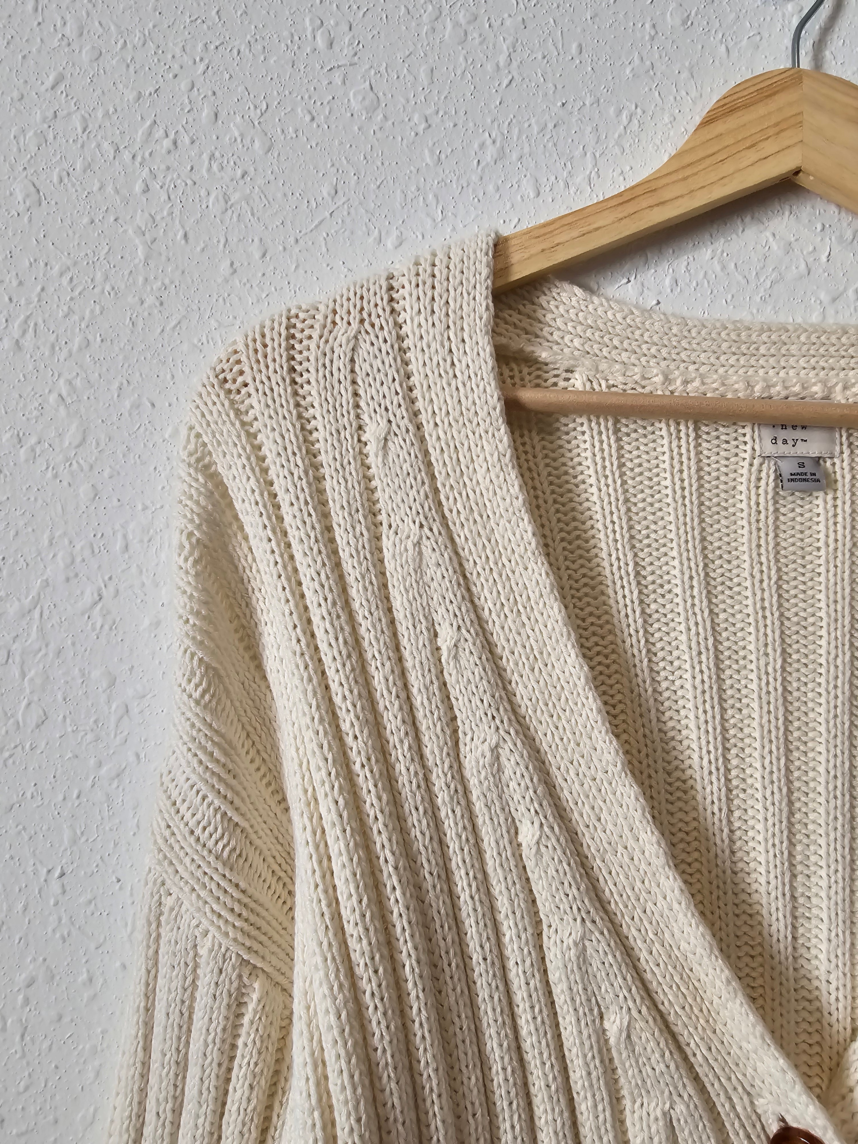 Chunky Knit Ribbed Sweater (S)