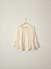 Load image into Gallery viewer, Boutique Floral Eyelet Top (S)
