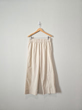 Load image into Gallery viewer, NEW J.Crew Ecru Wide Leg Pants (M)
