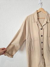 Load image into Gallery viewer, Oversized Button Up Shacket (L)
