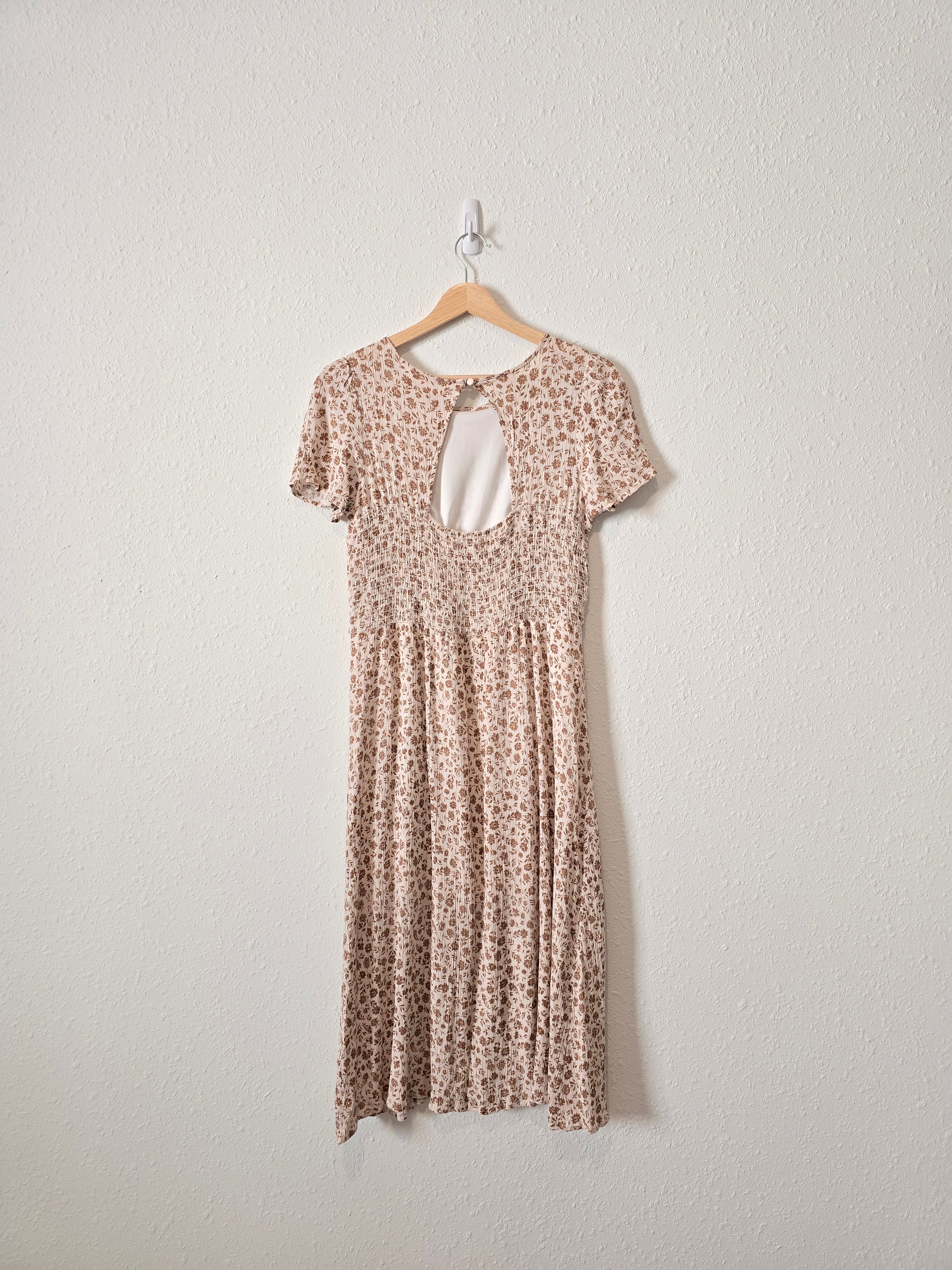 Floral Smocked Midi Dress (M)