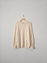 Load image into Gallery viewer, Cable Knit Cotton Sweater (L)
