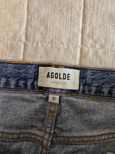 Load image into Gallery viewer, Agolde Relaxed Straight Jeans (31)
