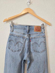 Levi's Wedgie Straight Jeans (25)