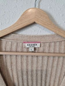 Ribbed Knit Button Up Sweater (L)