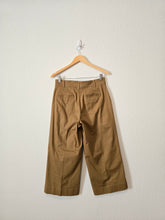 Load image into Gallery viewer, Madewell Wide Leg Crop Pants (28)
