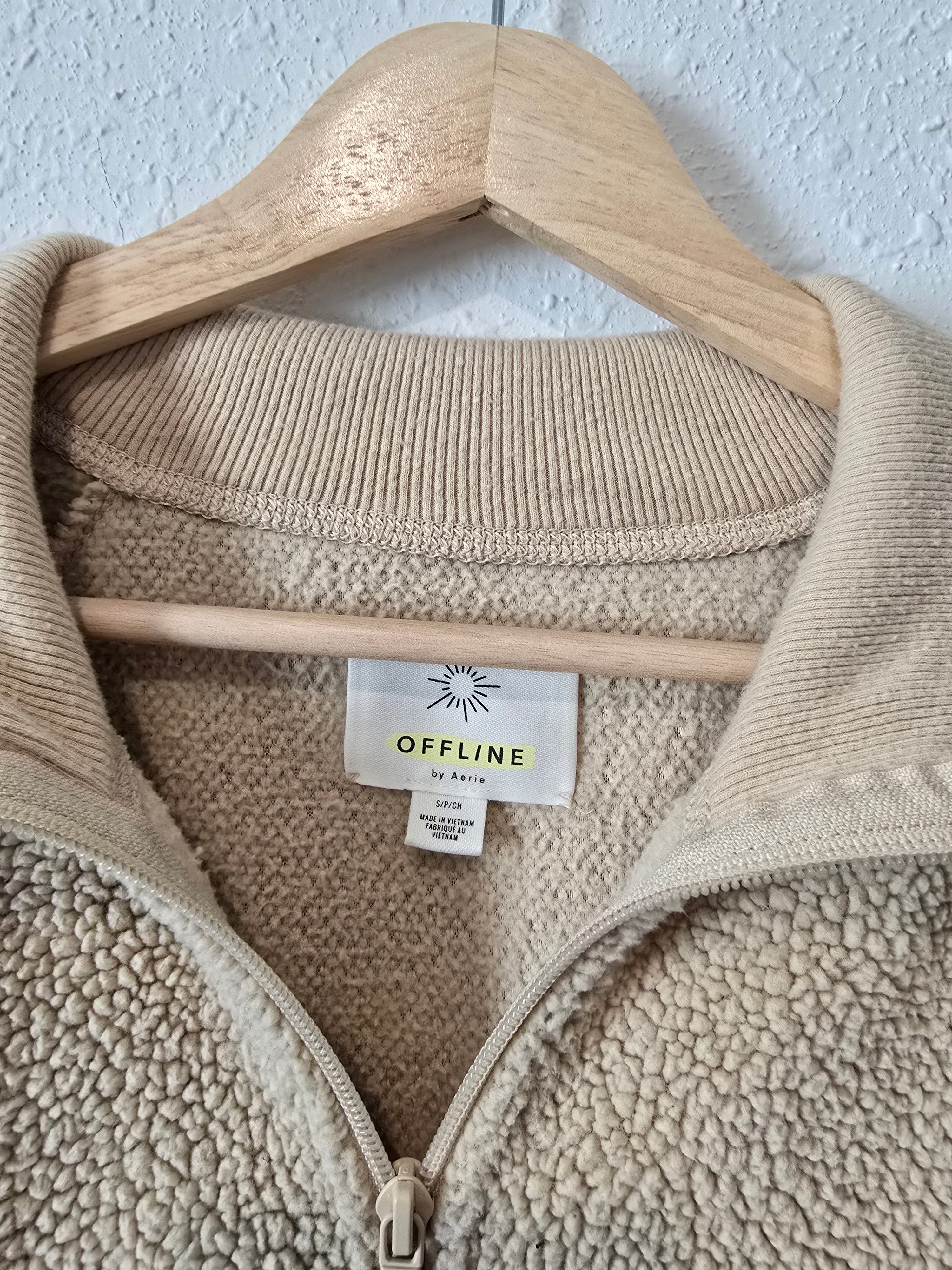 Aerie Sherpa Quarter Zip Pullover (S)