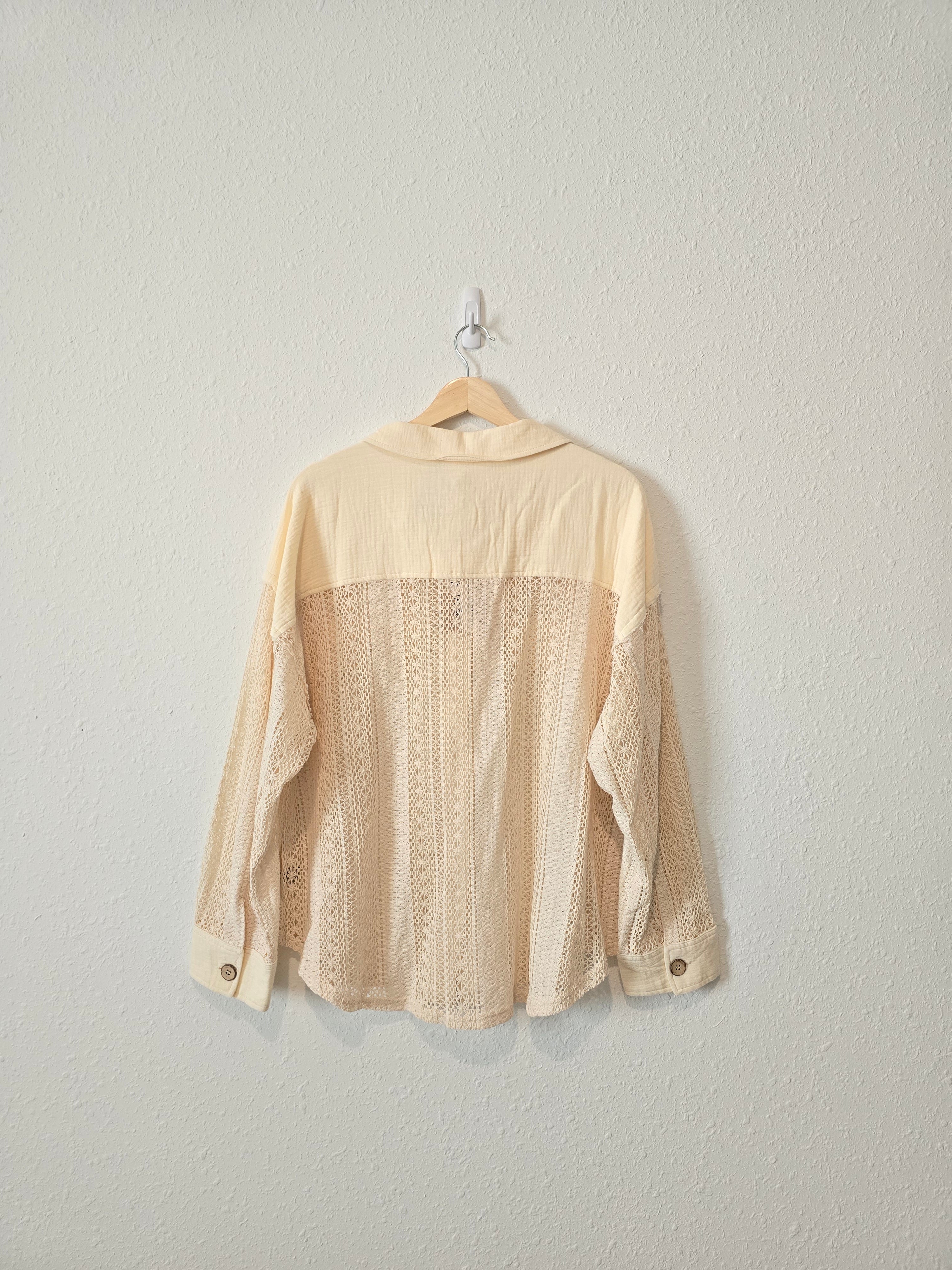 NEW Crochet Button Up (1X)